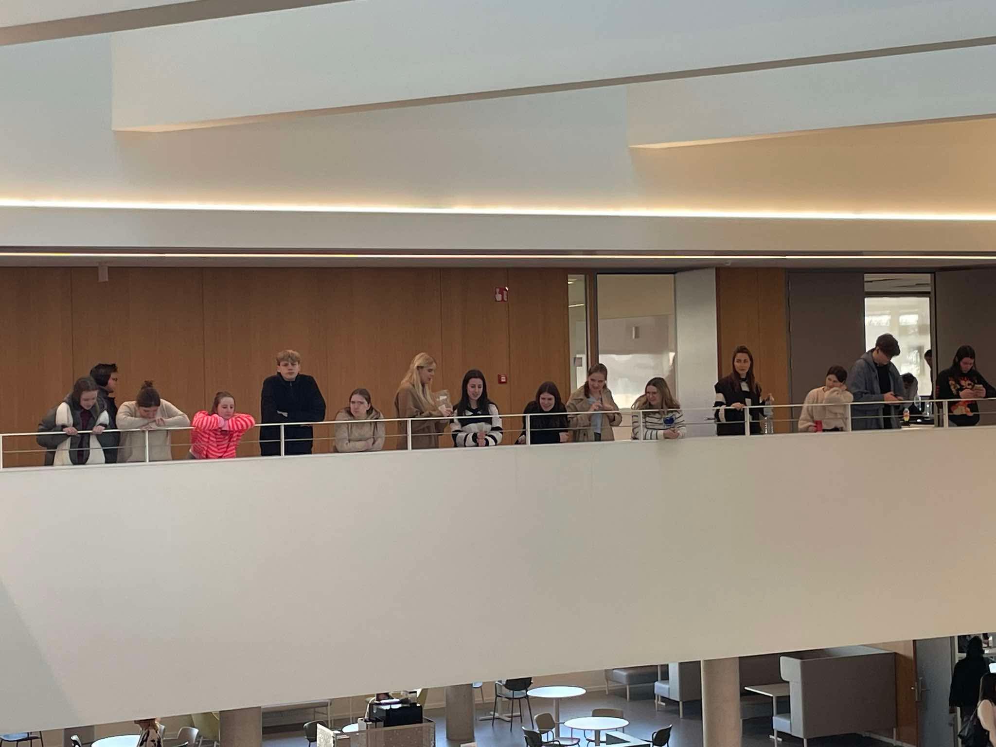 b1ec3ef22eb146ad5d9989fbe3a7c247